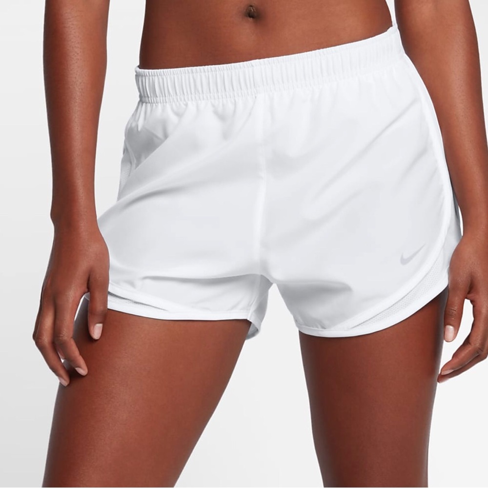 Nike dri-fit athletic running white shorts size small worn once